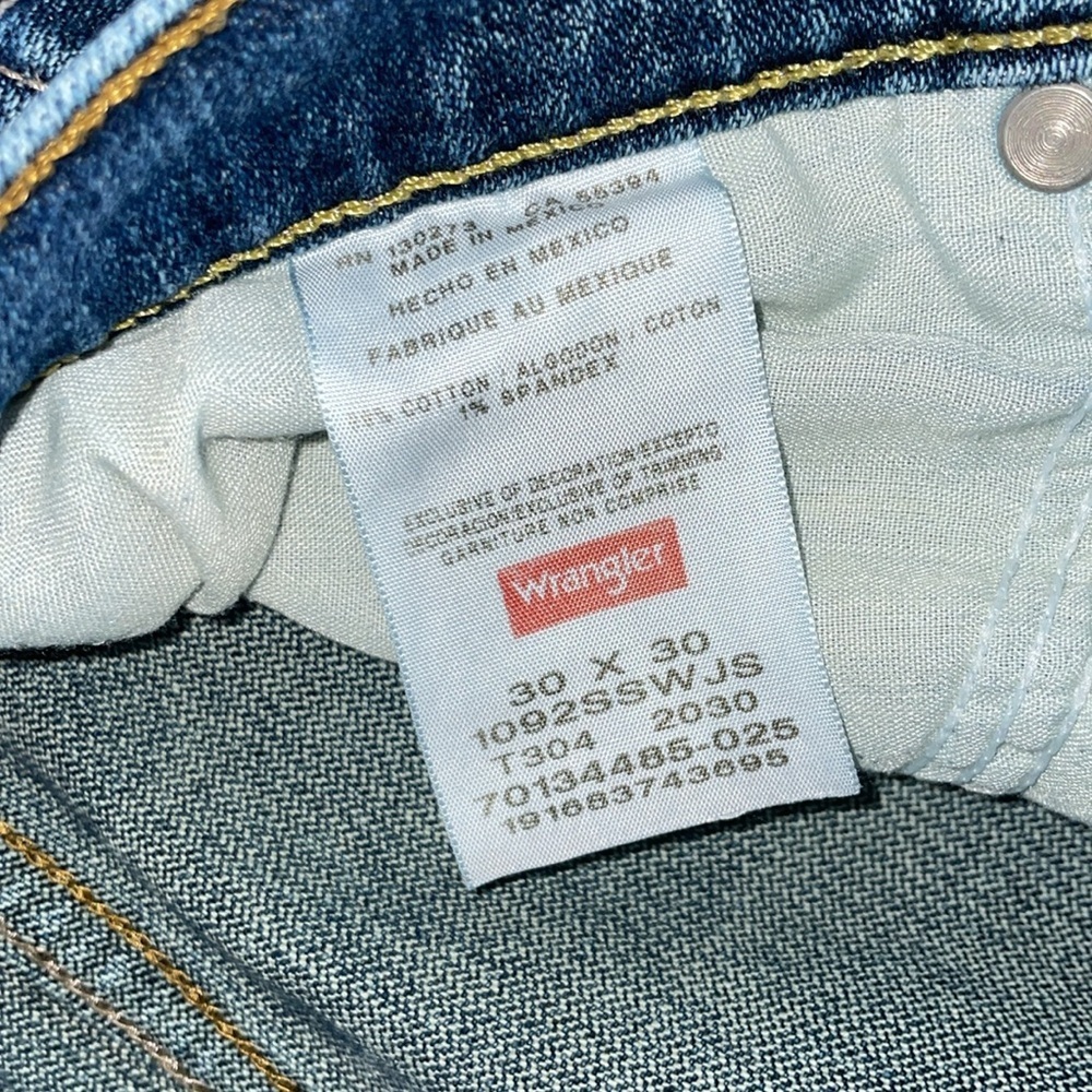 ⭐ Wrangler Men’s WJS Straight Fit Jeans – 30W x 30L – Dark Wash – Like New ⭐ - Picture 7 of 8